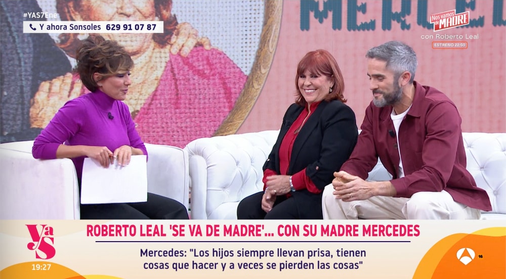 Roberto Leal, junto a su madre Mercedes Guillén, en 'Y ahora Sonsoles'