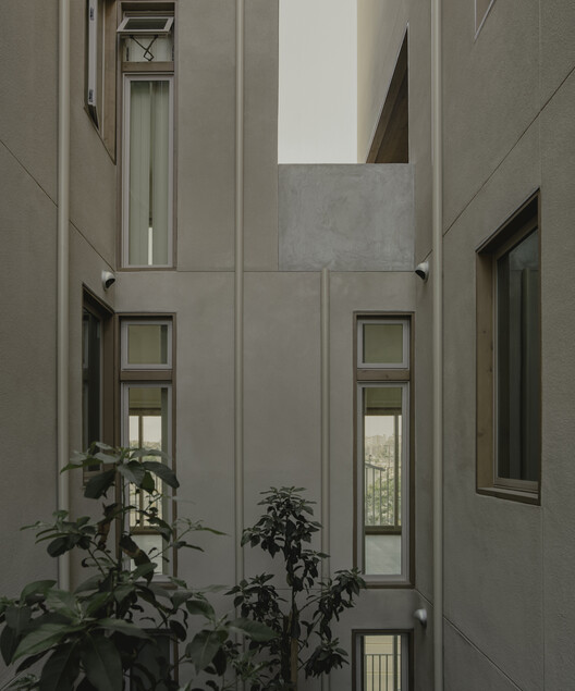 Vivienda Colectiva Fora / Jeff Svitak - Fotografía interior, Concreto