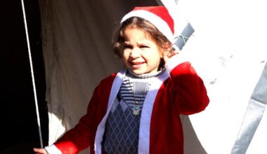 El nuevo empieza entre escombros y determinación en Gaza