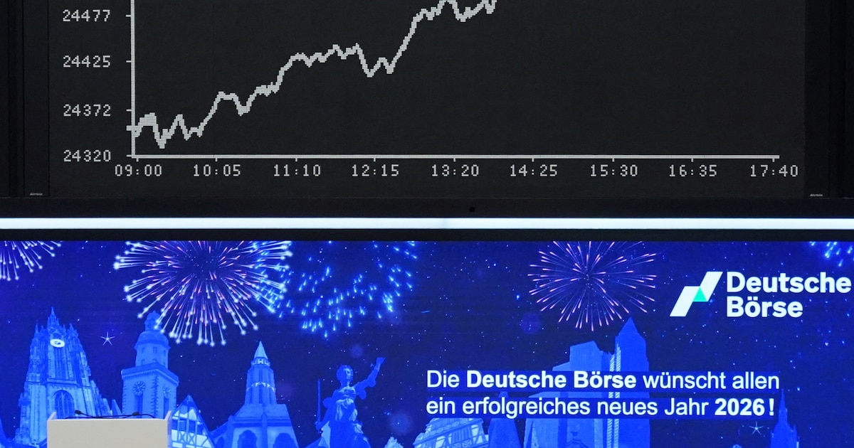 Las acciones europeas cerraron en máximos históricos y el petróleo comienza el año con nuevas pérdidas