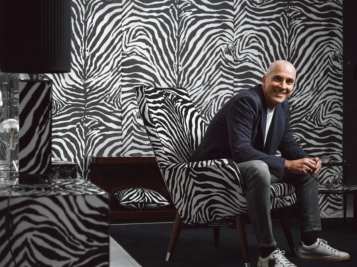 Gianluca Toniolo, CEO de DolceandGabbana Beauty: "La elección de Madonna para ser imagen de un perfume no es nostálgica, sino una declaración de autenticidad para las generaciones jóvenes" - El Mundo