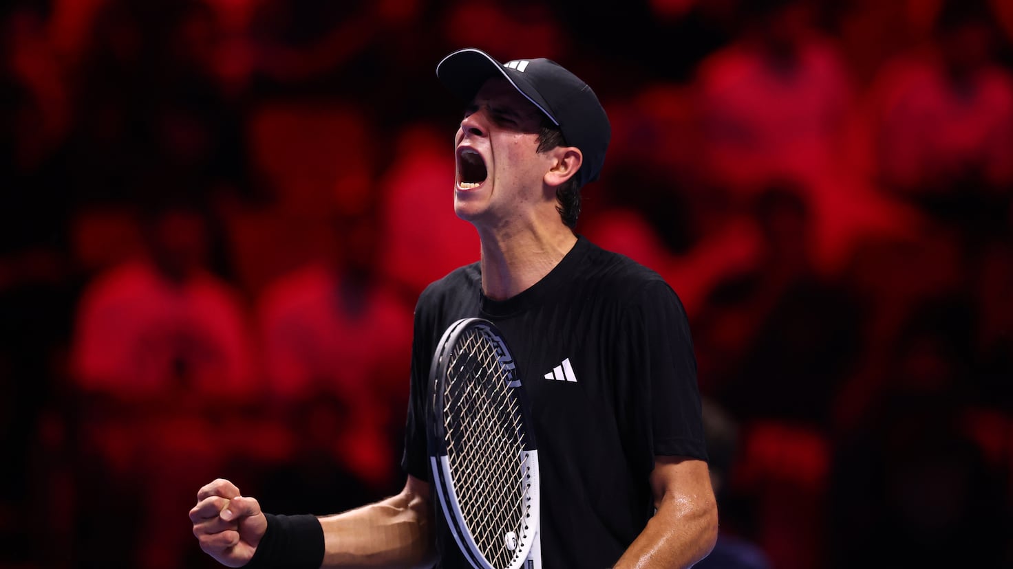 Jódar arrasa a Faria y sigue adelante en Camberra