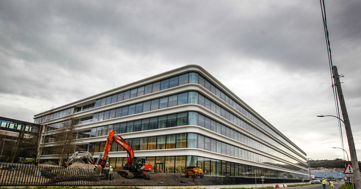 Diez edificios emblemáticos que llevan la impronta de Aluman, empresa con sede en Galicia