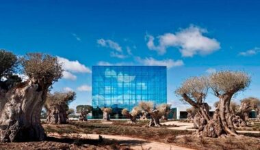 Santander cierra la venta del 49% de Santander Bank Polska a Erste Group