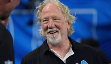 El actor Timothy Busfield, acusado de abuso sexual infantil, alega que se trata de "una venganza" - El Mundo