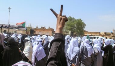 El gobierno de Sudán anuncia la vuelta a la capital que abandonó por la guerra