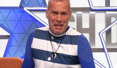 Carlos Lozano, a lágrima viva en GH Dúo ante lo ocurrido con Cristina Piaget: "No tienen corazón" - El Mundo