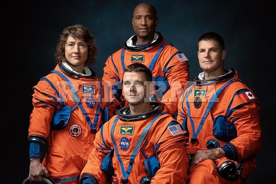 El 2026, con la mirada en el cielo - Reforma