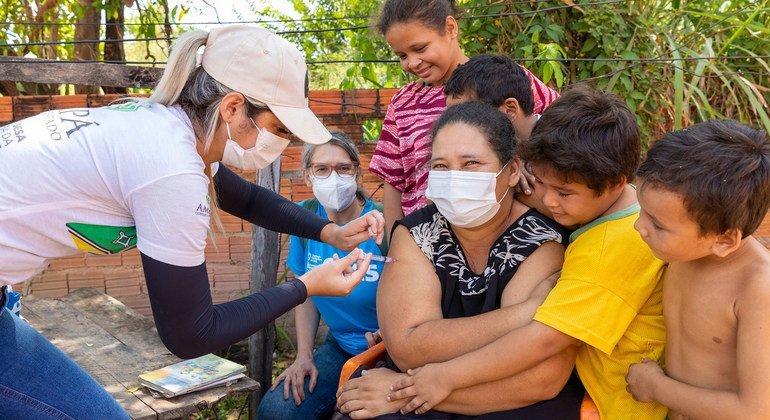 La agencia de la salud pide vigilar la influenza, el COVID y otros virus respiratorios en Latinoamérica