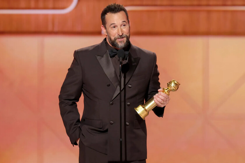 Noah Wyle perdió en los Globos de Oro tres veces seguidas por 'Urgencias'. 30 años después, se ha cobrado su venganza