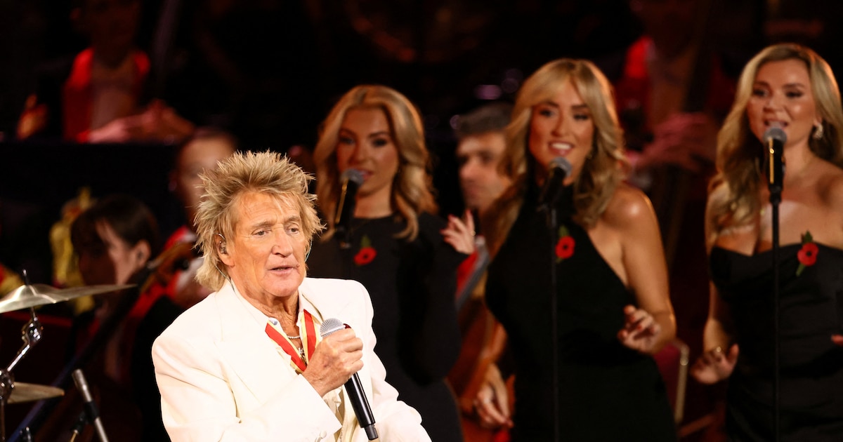 La confesión de Rod Stewart sobre la historia real que inspiró una de sus canciones más conocidas y perturbadoras: “Fue la primera mujer con la que tuve sexo”