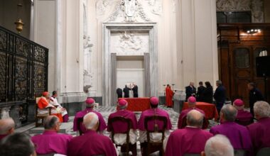Clausurada la Puerta Santa de San Juan de Letrán en Roma