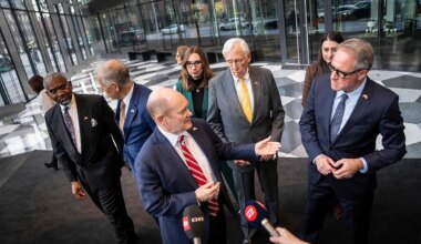 Congresistas de EEUU afirman en Dinamarca que se enfrentarán a Donald Trump - El Mundo