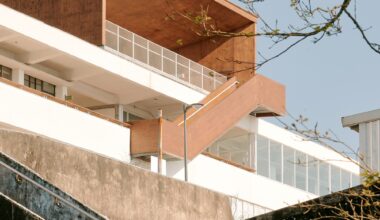 Escuela Primaria Taiping, Keelung / KHAA (Kuo+Huang and Associates)