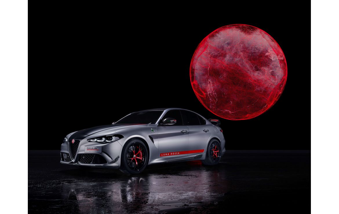 Impulsada por el viento, forjada por la pasión: Giulia Quadrifoglio Luna Rossa debuta como el Quadrifoglio más extremo de todos los tiempos | Alfa Romeo