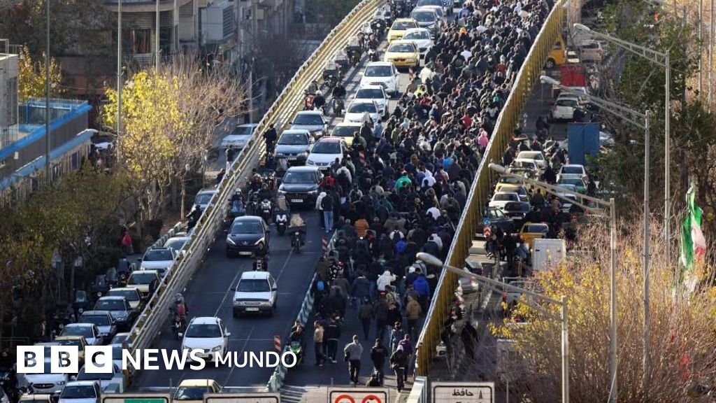 Choques mortales entre manifestantes y las fuerzas de seguridad en Irán tras cinco días de protestas