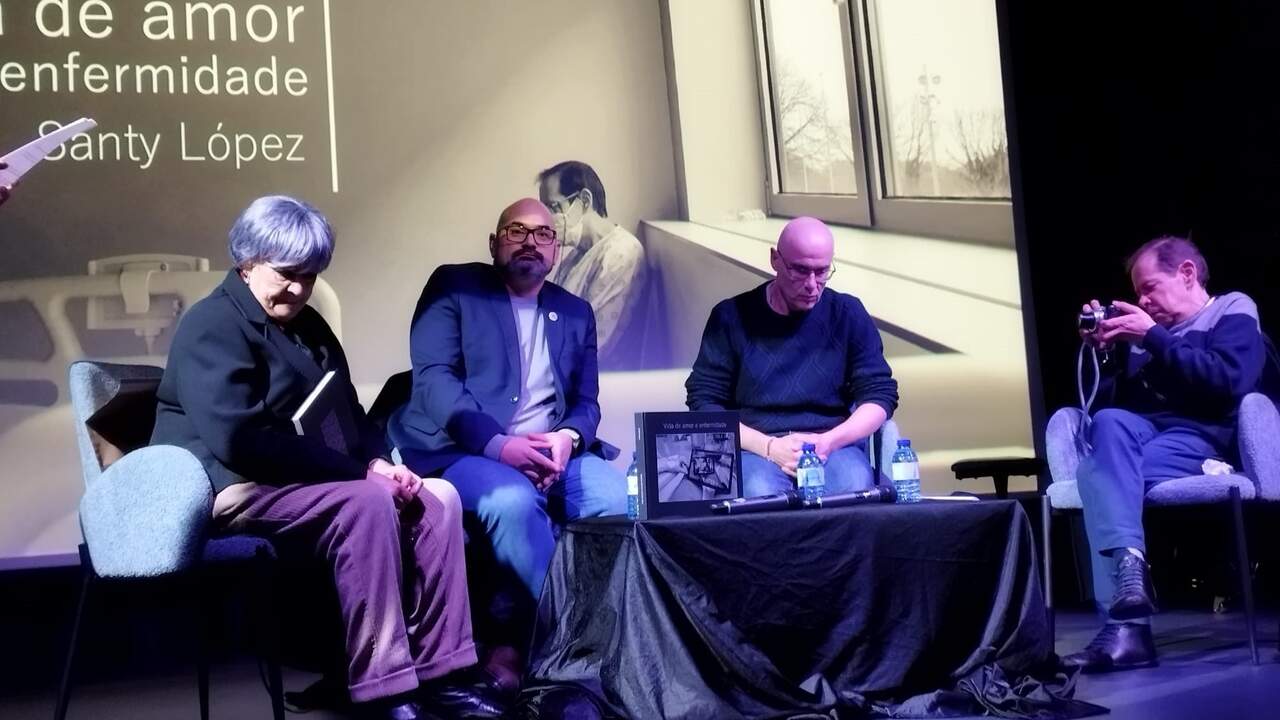 El sarriano Santy López firma con 'Vida de amor e enfermidade' una obra "épica"