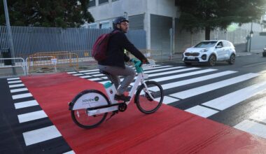 Prohibición de circular por la calle Irunlarrea