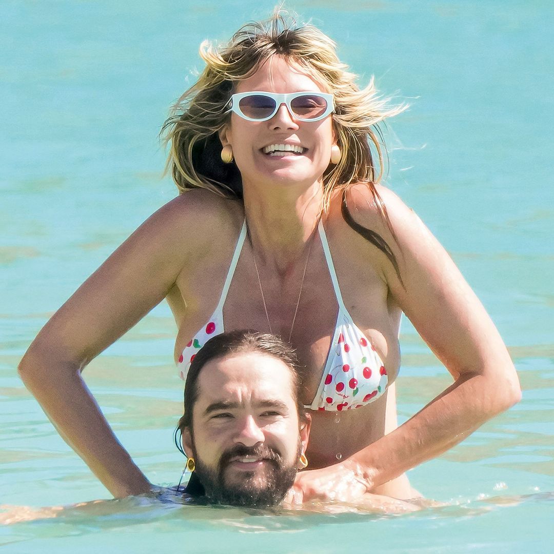 Heidi Klum y su marido, Tom Kaulitz, en la playa