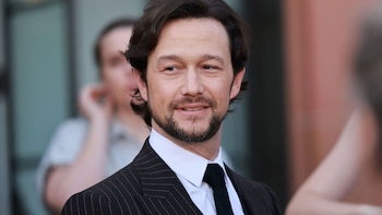 Joseph Gordon-Levitt elige mantener una