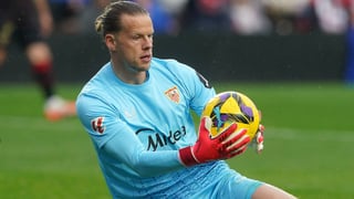 Cuenta atrás para Nyland por la postura firme del Sevilla 