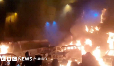 El líder supremo de Irán acusa a los manifestantes de "complacer" a Trump mientras las protestas se intensifican en el país