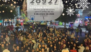 La orquesta habitual de Villamanín muestra su apoyo a la comisión de fiestas y dona un décimo de lotería