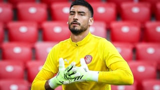 El Espanyol ya conoce su sanción por el botellazo a Gazzaniga, portero del Girona