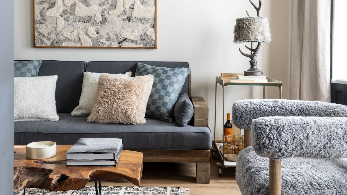 madera, papeles pintados y guiños alpinos