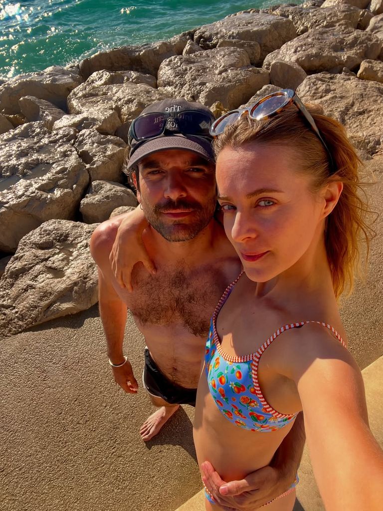 La pareja, en una de sus postales de verano, antes de confirmar que serán padres primerizos