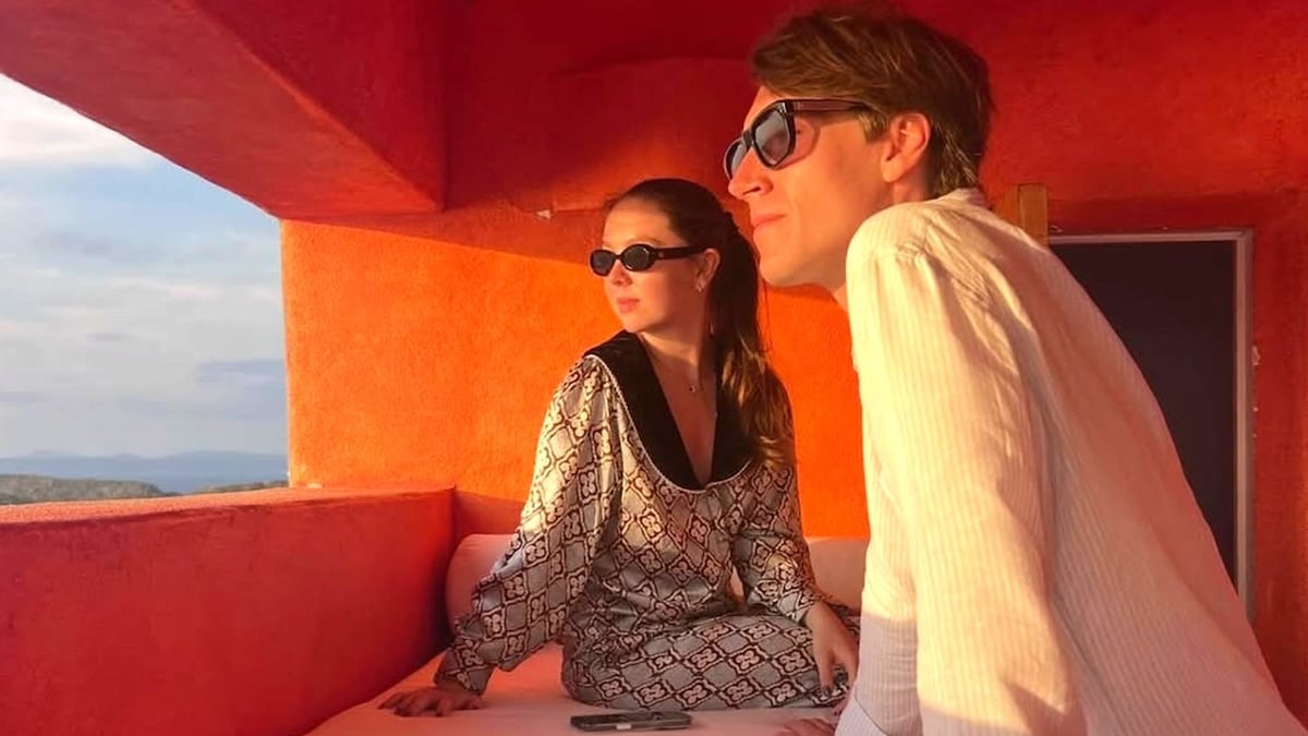 Alejandra de Hannover escapa al calor de México para empezar 2026 con su novio y cuatro looks bohemios irresistibles