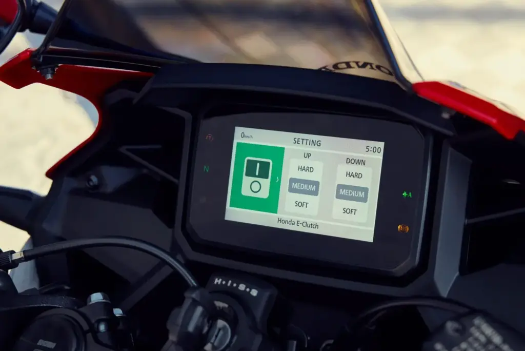 556071 26YM Honda CBR500R Motor16