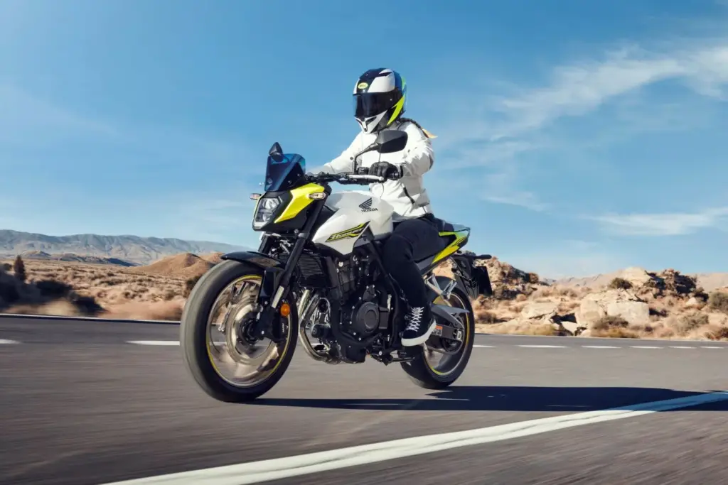 556111 26YM Honda CB500 Hornet Motor16