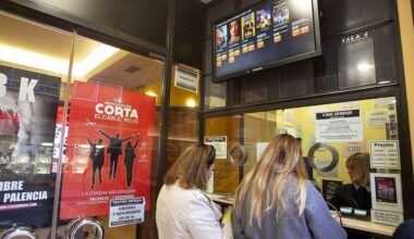 La falta de grandes estrenos merma público en los cines