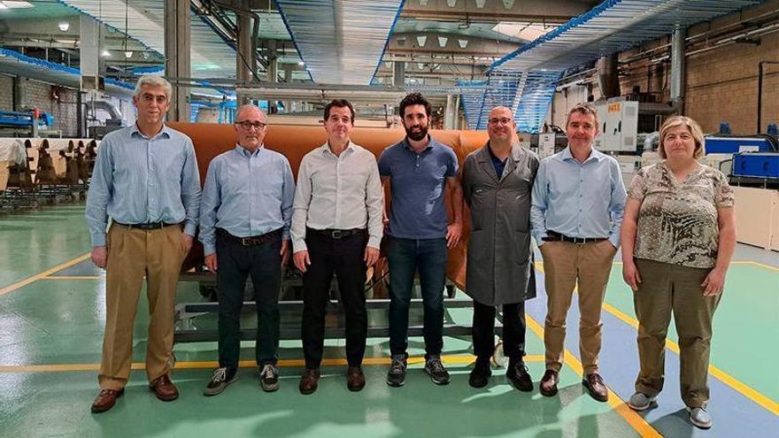 récord de empleo y cierres icónicos