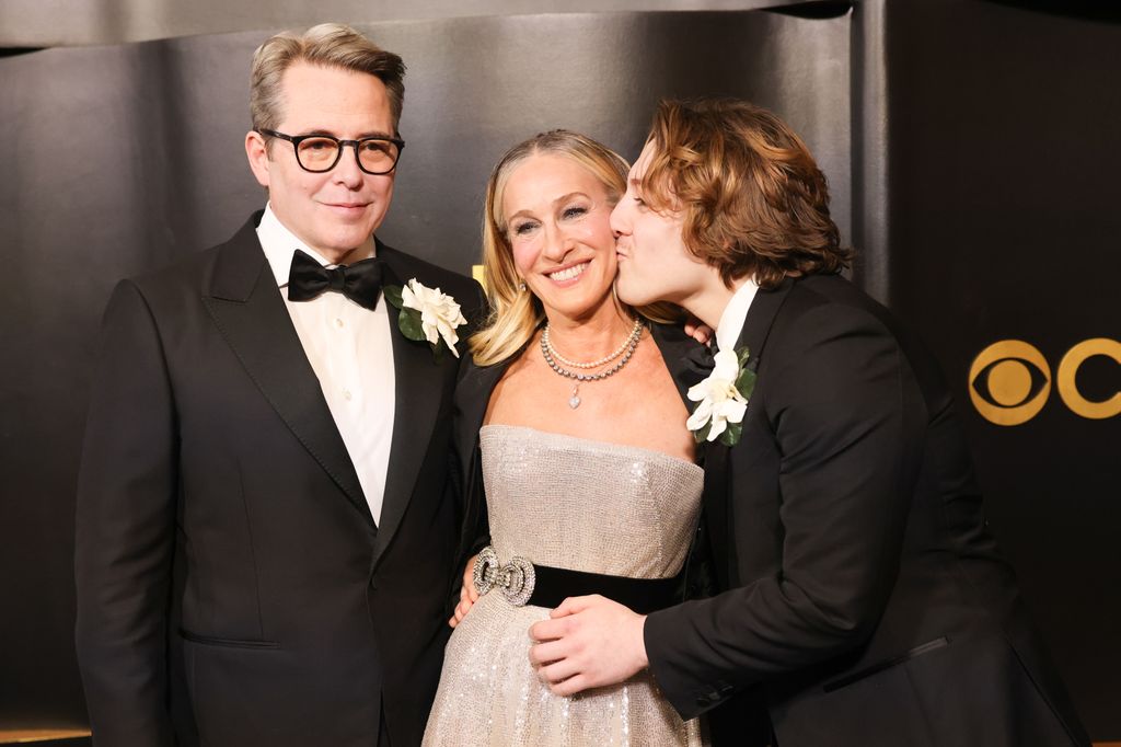 Sarah Jessica Parker junto a su marido Matthew Broderick y su hijo James Wilkie Broderick 