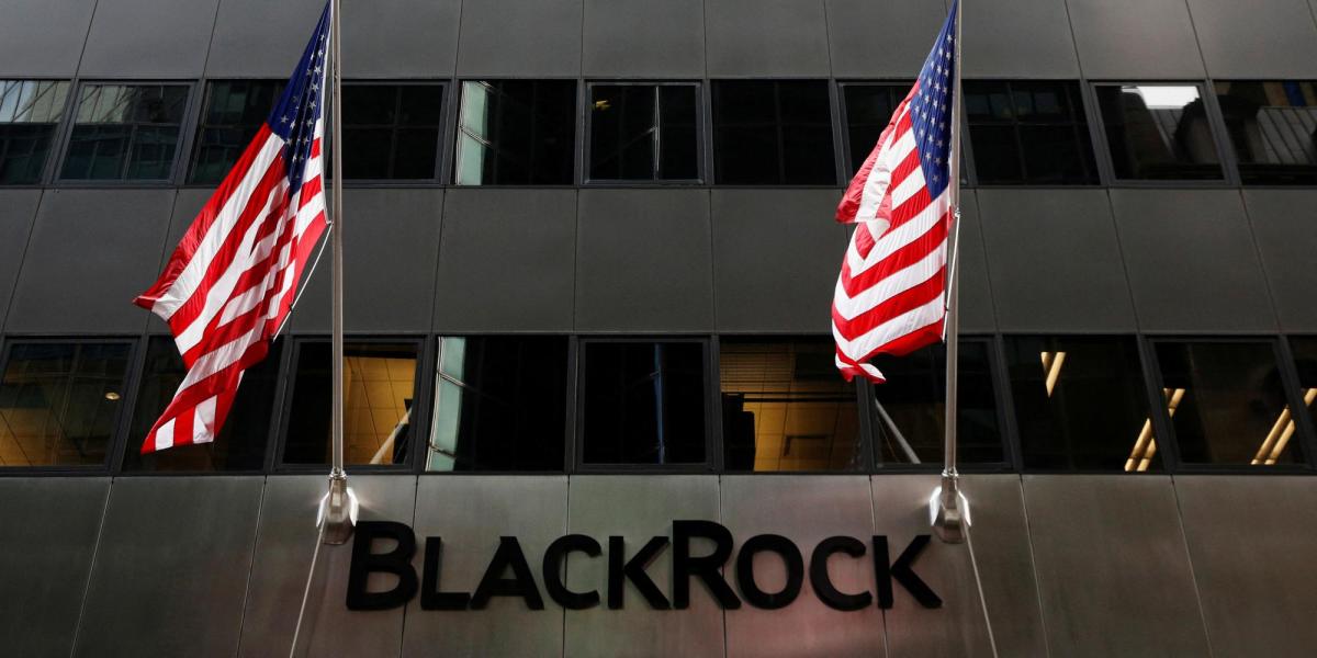 Trump entrevistará al jefe ⁠de inversiones de BlackRock como candidato a presidente de la Fed