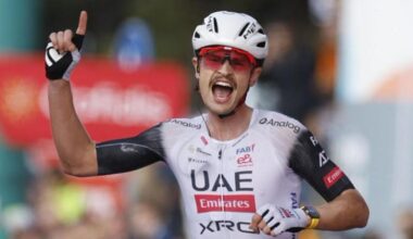 Jay Vine ya gana para el UAE la primera prueba oficial del 2026