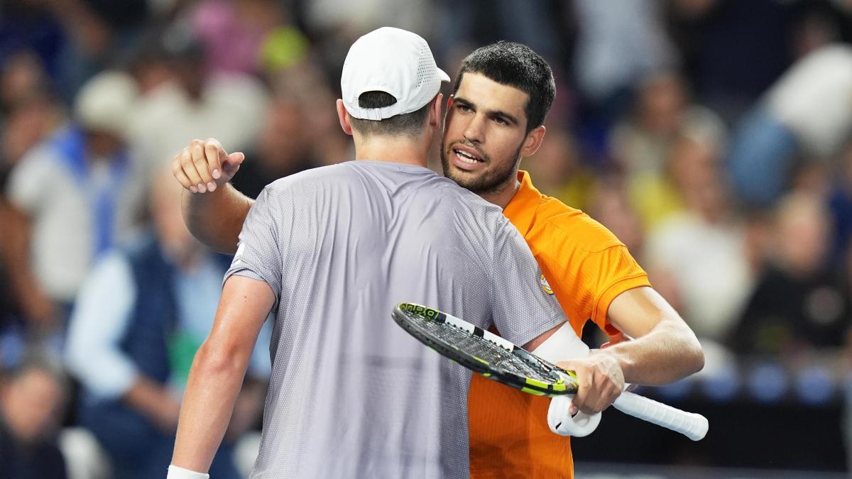 Una lesión crónica pone en jaque al tenista llamado a ser el rival de Alcaraz y Sinner
