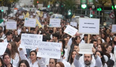 Los médicos preparan nuevas movilizaciones "más intensas" para febrero y amenazan al ministerio con una huelga indefinida
