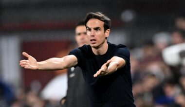 "Me da vergüenza tener este terreno de juego, no es digno de Primera"