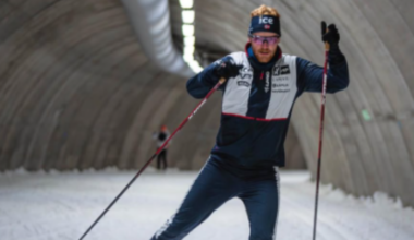 Muerte del biatleta Siver Bakken revive polémica por uso de máscaras de hipoxia, populares entre ciclistas y deportistas de resistencia