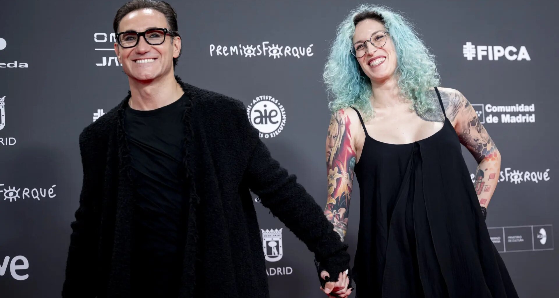 El actor Carlos Santos se convertirá en padre de una niña dentro de dos meses