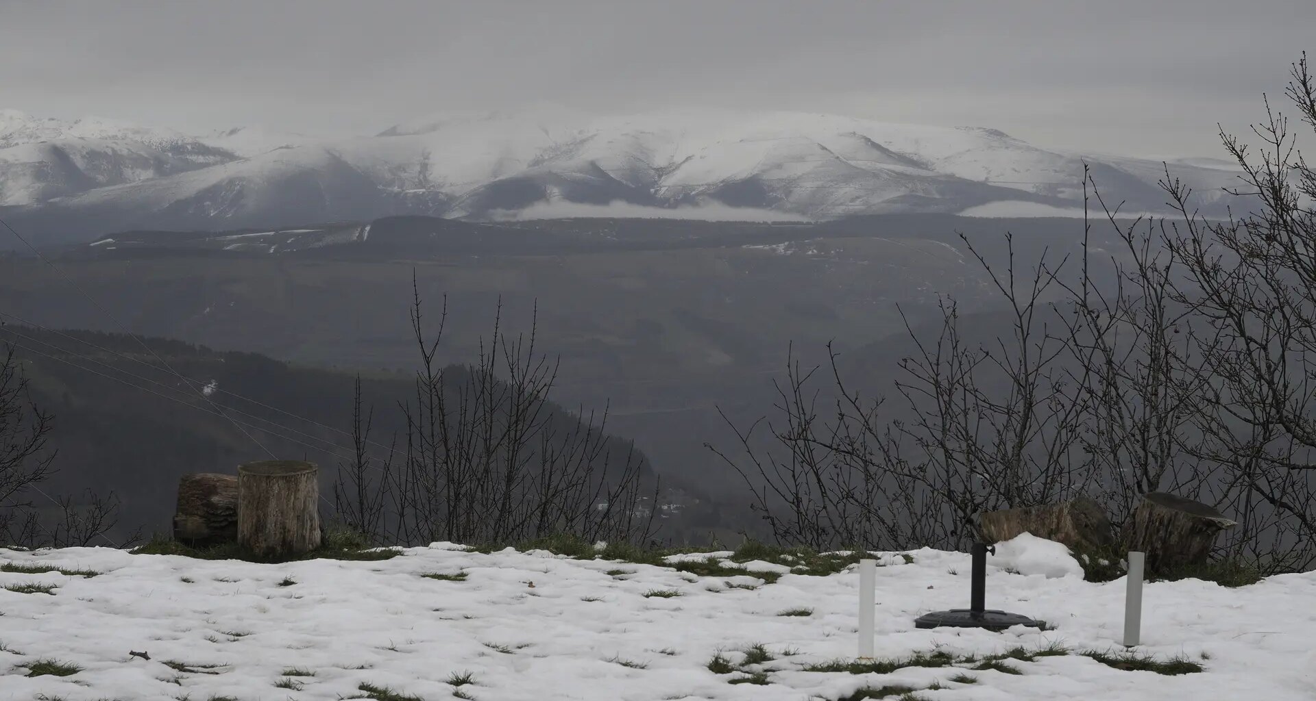La borrasca Francis ya causa estragos en España con ferris cancelados, carreteras cortadas y la amenaza de nevadas