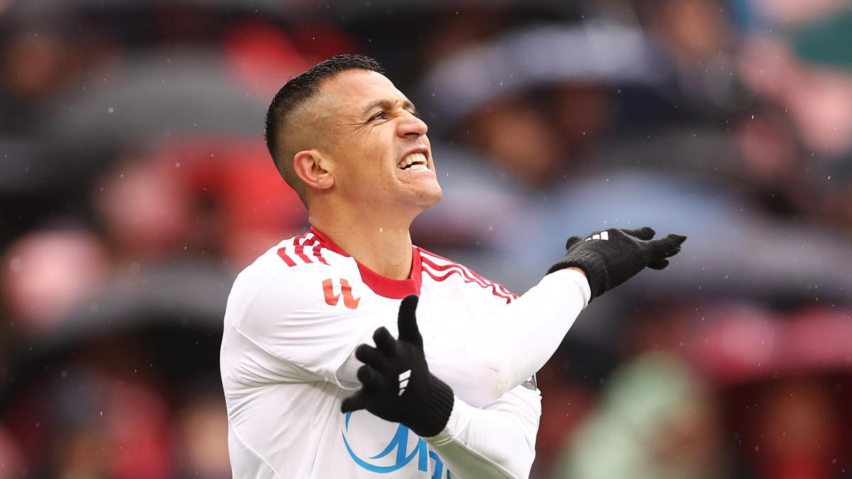 ¡Alarma con Alexis Sánchez!