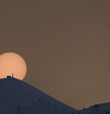La última Puesta de Sol de 2025 sobre la Tosa d'Alp