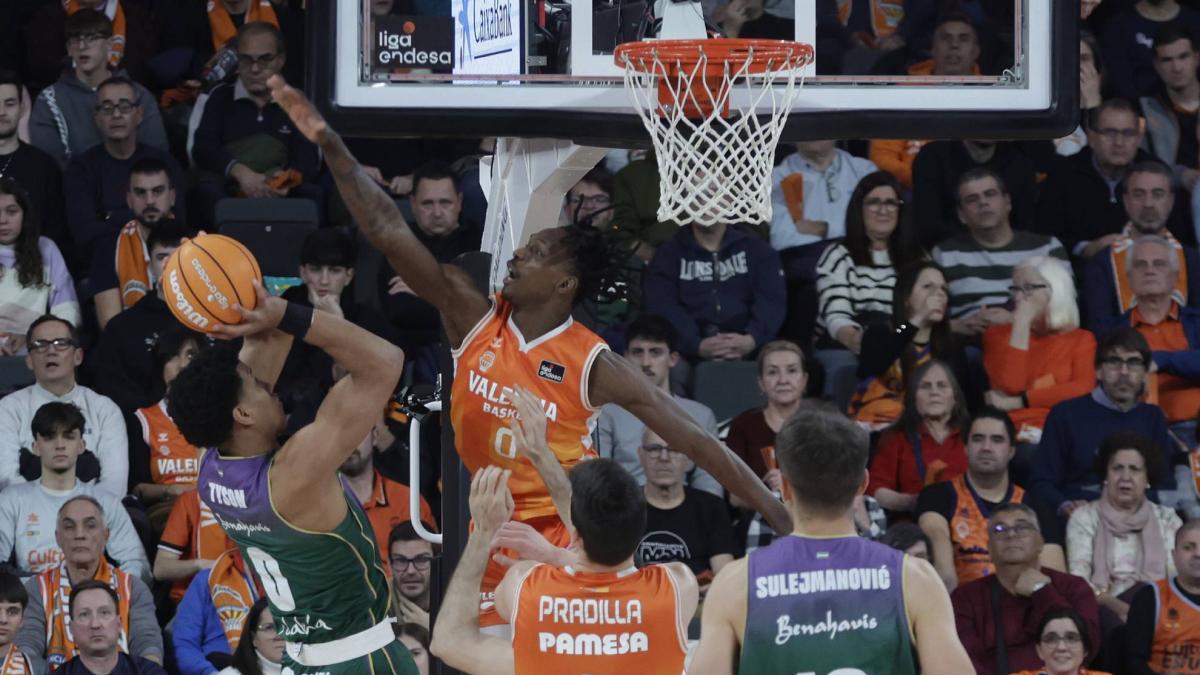 El Unicaja asalta Valencia de la mano de un Audige de luto