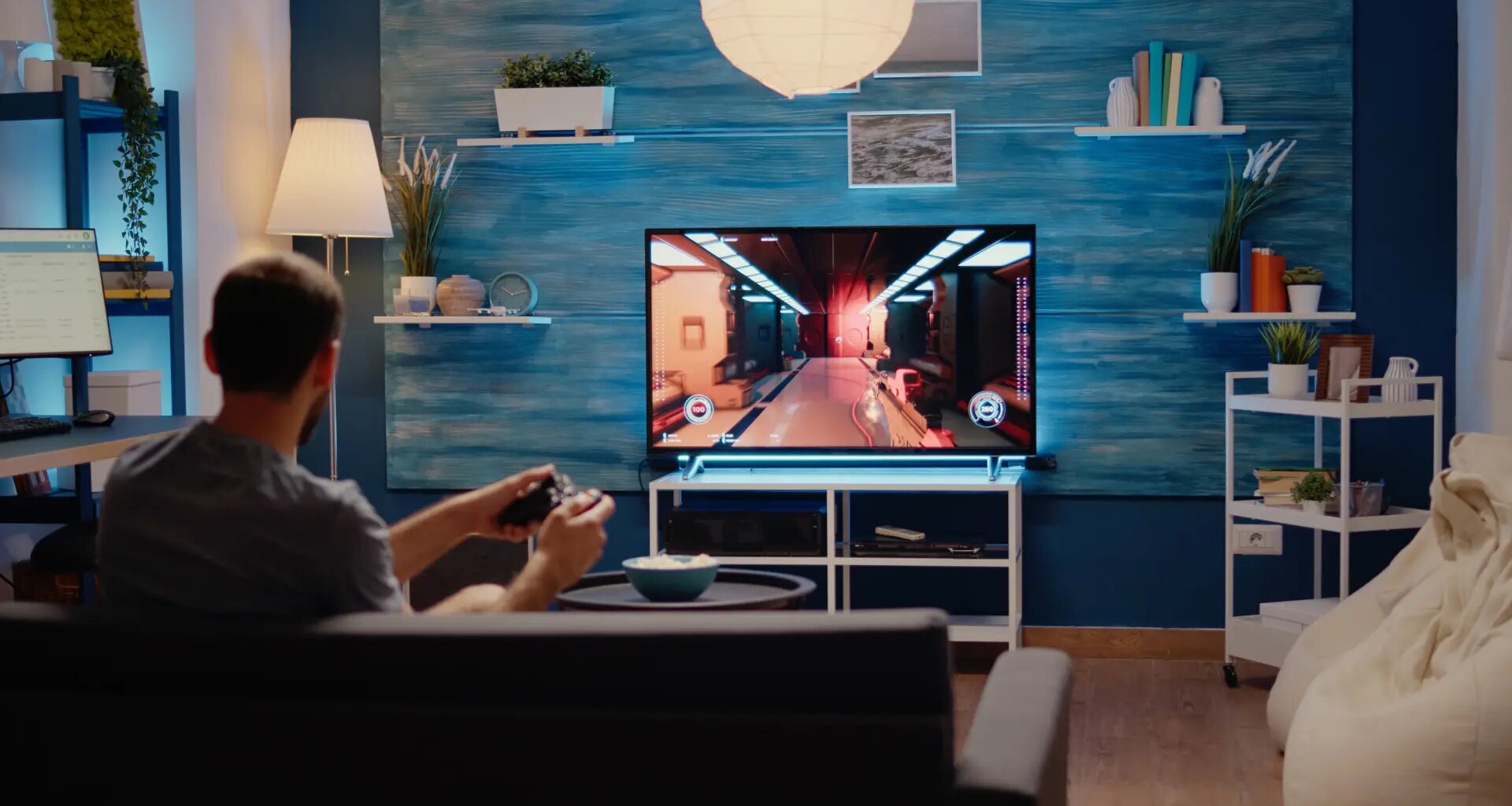 Los expertos recomiendan actualizar también la Smart TV para esquivar las estafas