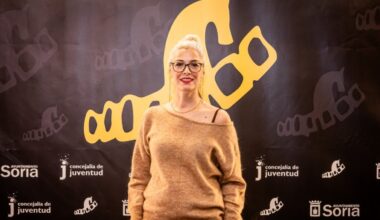 Cristina Urgel cuando gano dos caballitos en el Certamen de Cortos de Soria.