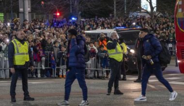 El Racing -Barça de Copa arranca con un cuarto de hora de retraso por motivos de seguridad
